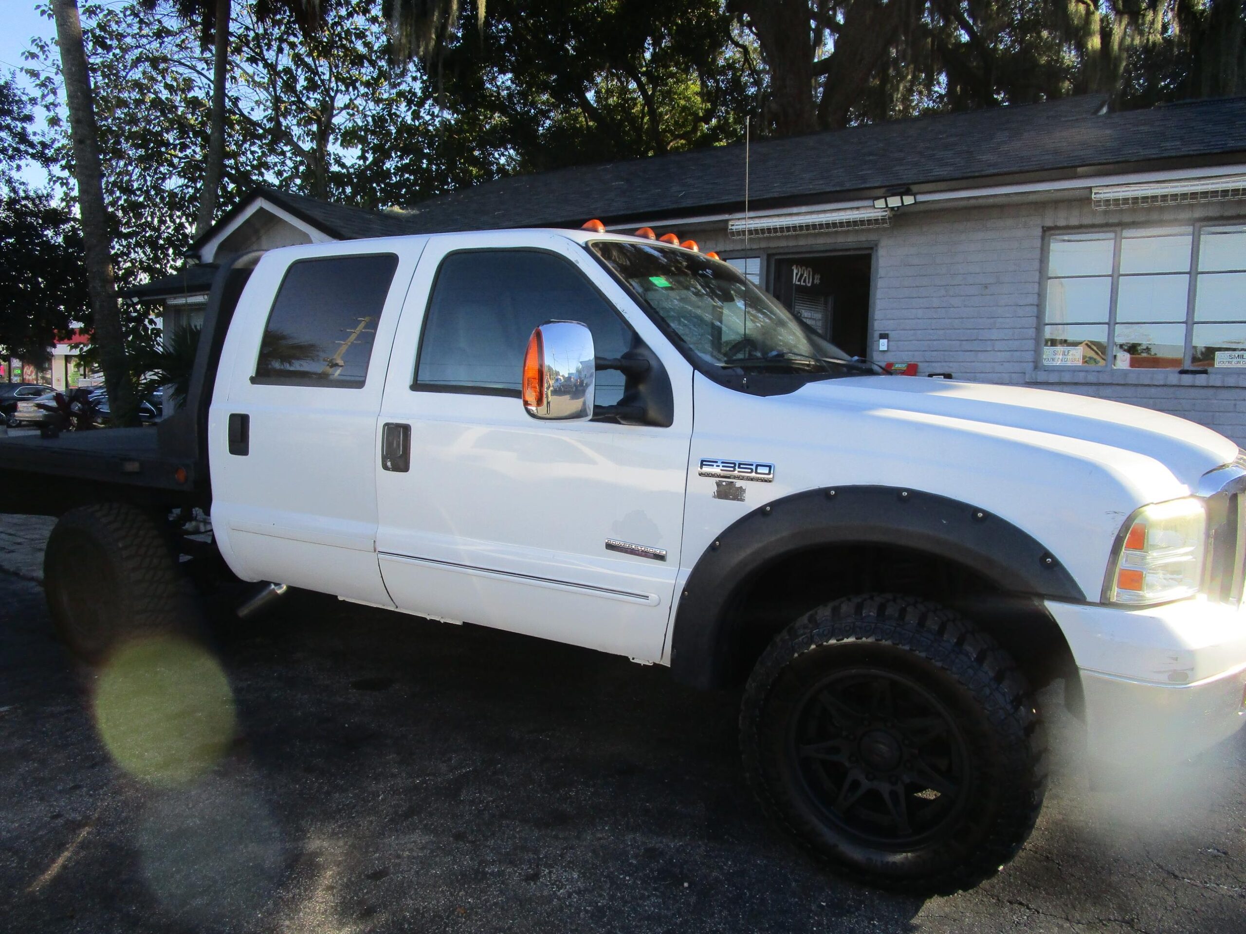 2006 Ford F-350 Super Duty XL's photo
